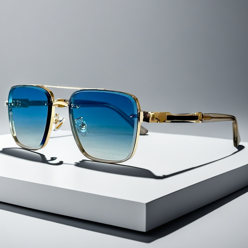Thomas | Squared Frame Summer Sunglasses