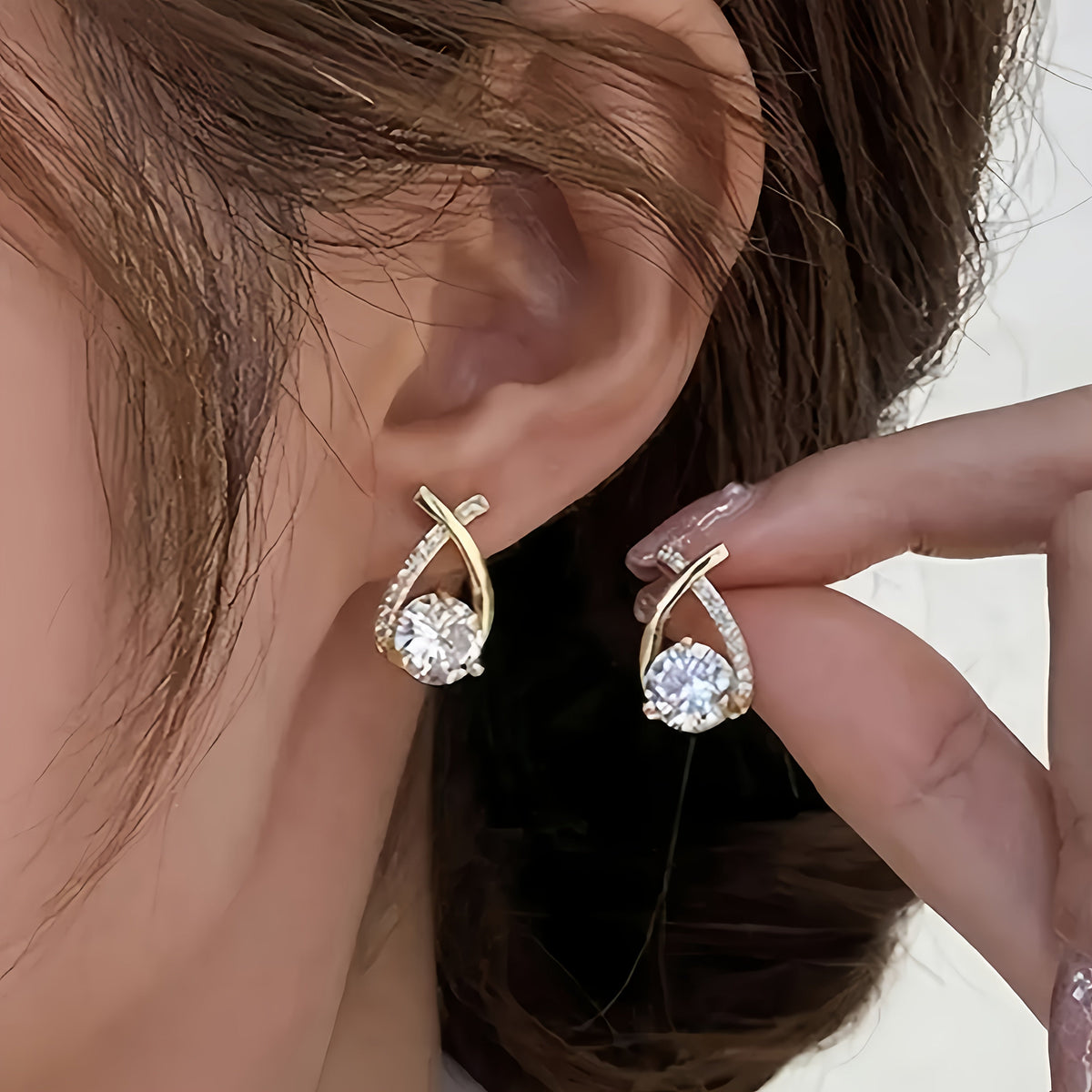 Faye | Gold Cross Stud Earrings