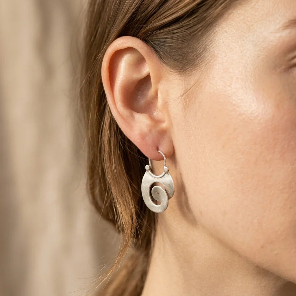 Quinn | Vintage Silver Spiral Earrings