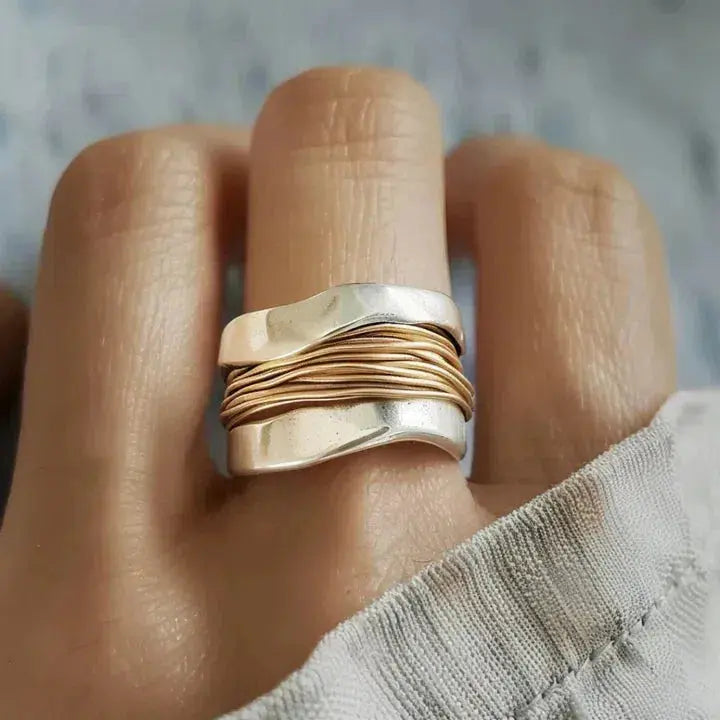 Noémie | Silver & Gold Wire Ring