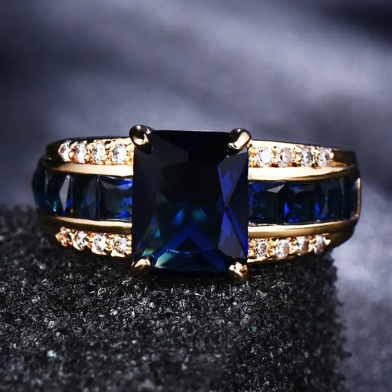 Rachelle | Square Sapphire Ring