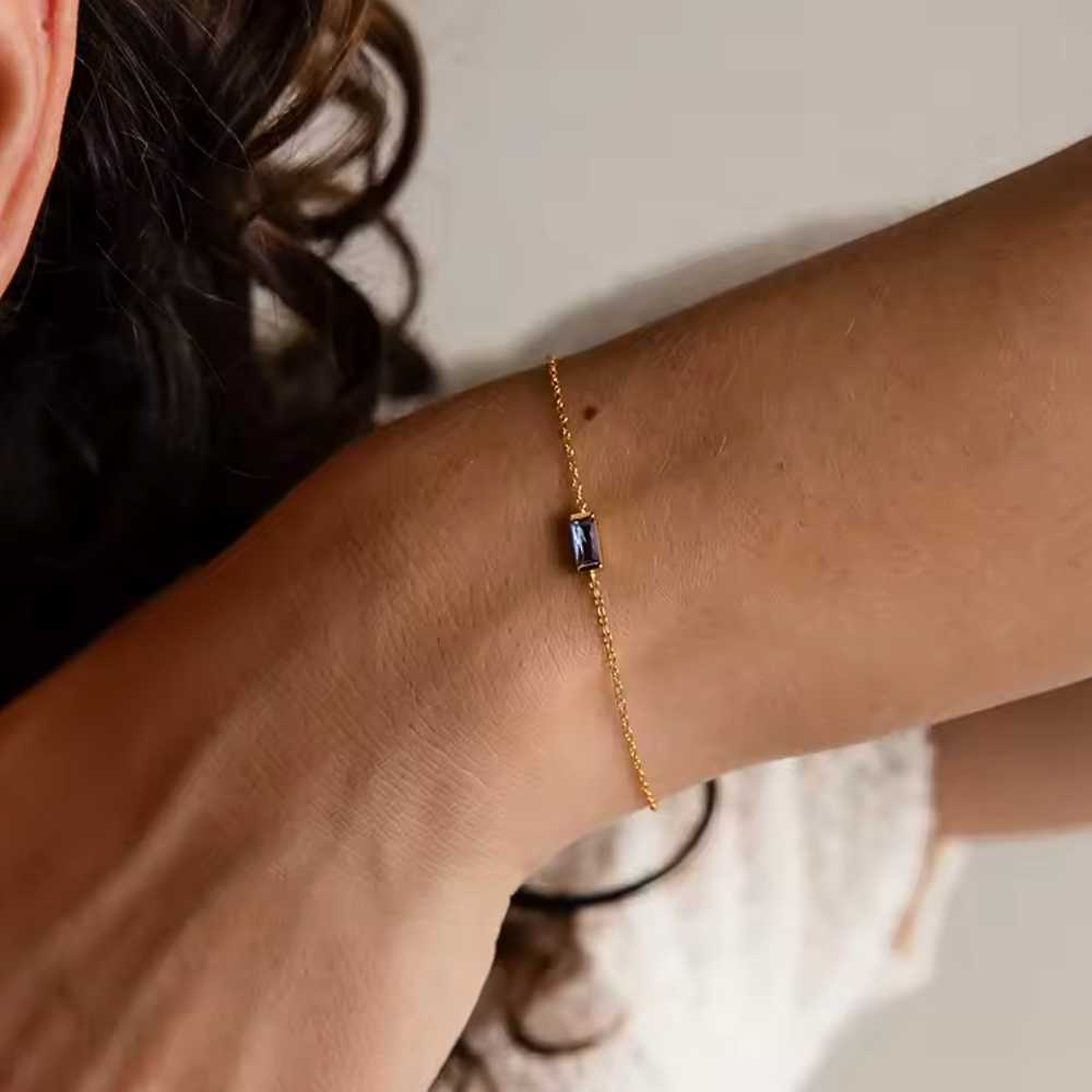 Halle | Heartline Birthstone Bracelet