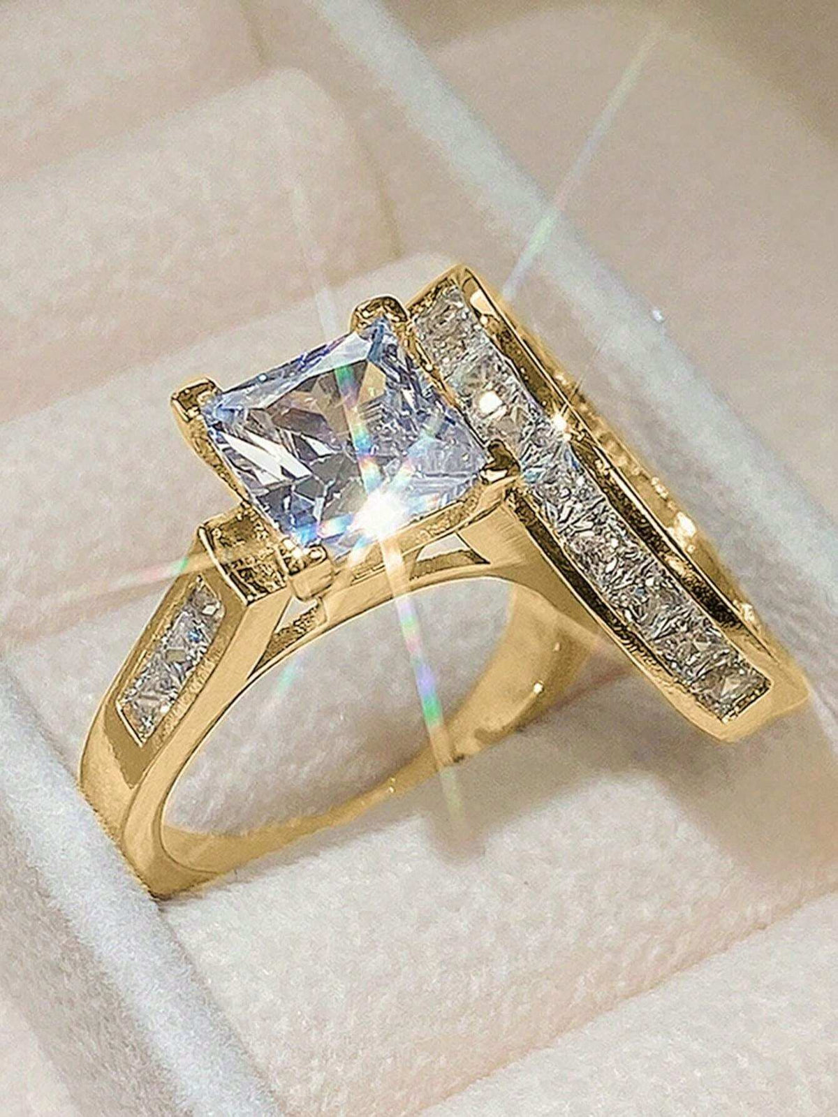 Aurelia | Gold Crystal Ring