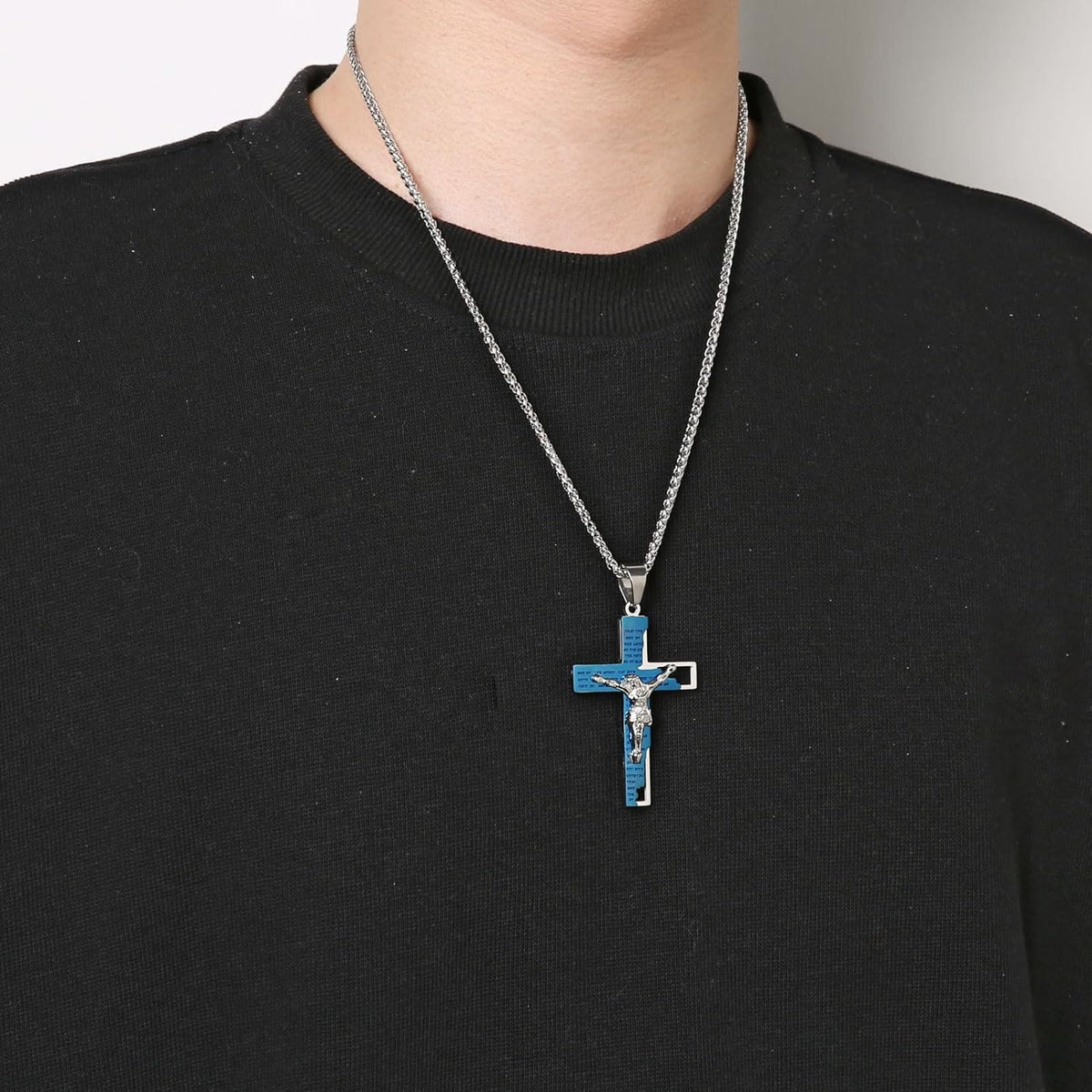 Perpetua | Crucifix Necklace