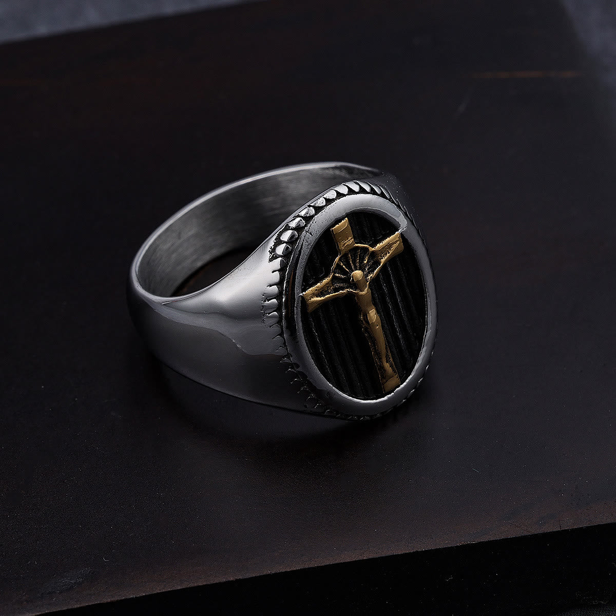 Christianartworkshop Retro Style Simple Crucifix Protection & Strength Titanium Ring