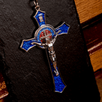 Lucia | Crucifix Necklace
