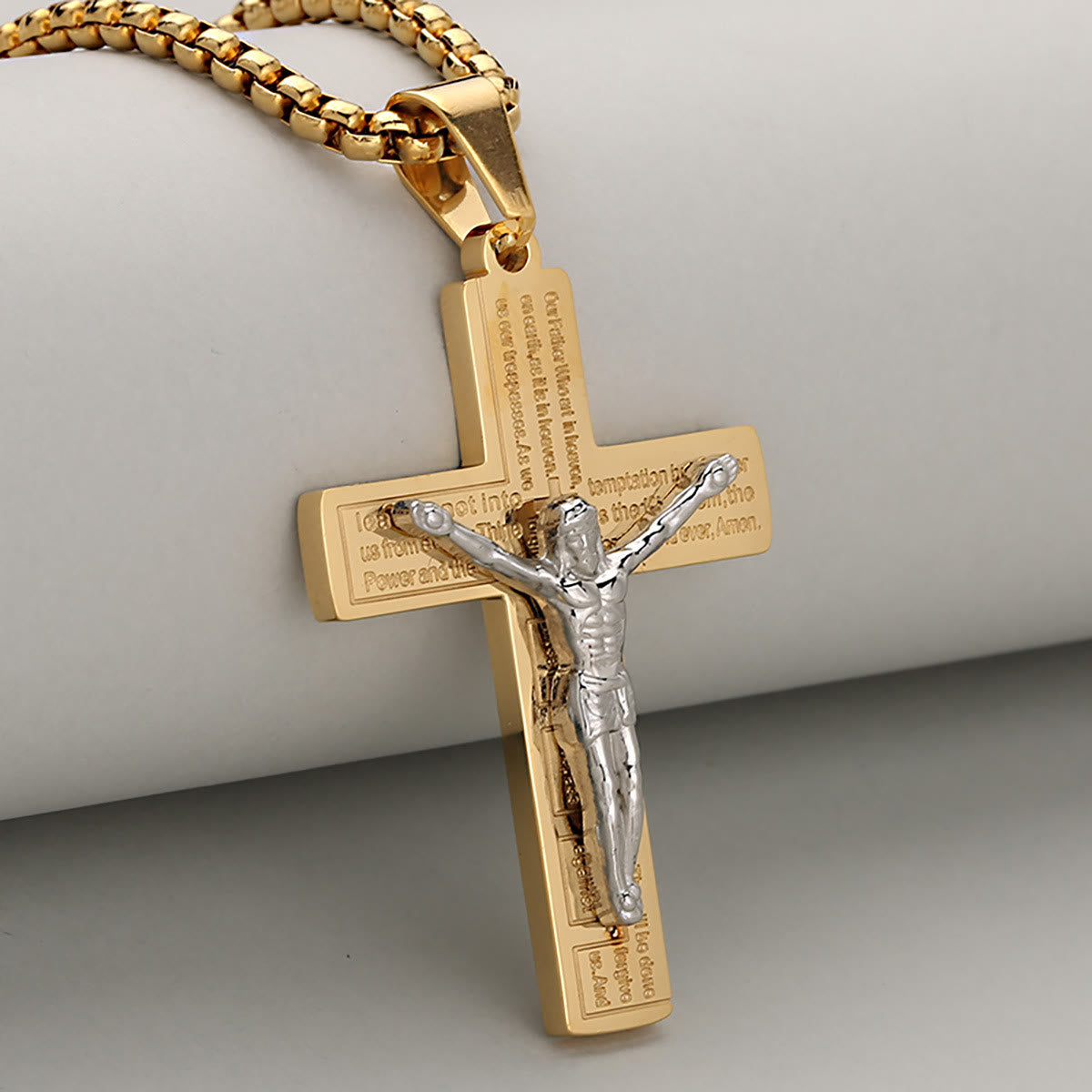 Bernarda | Crucifix Necklace