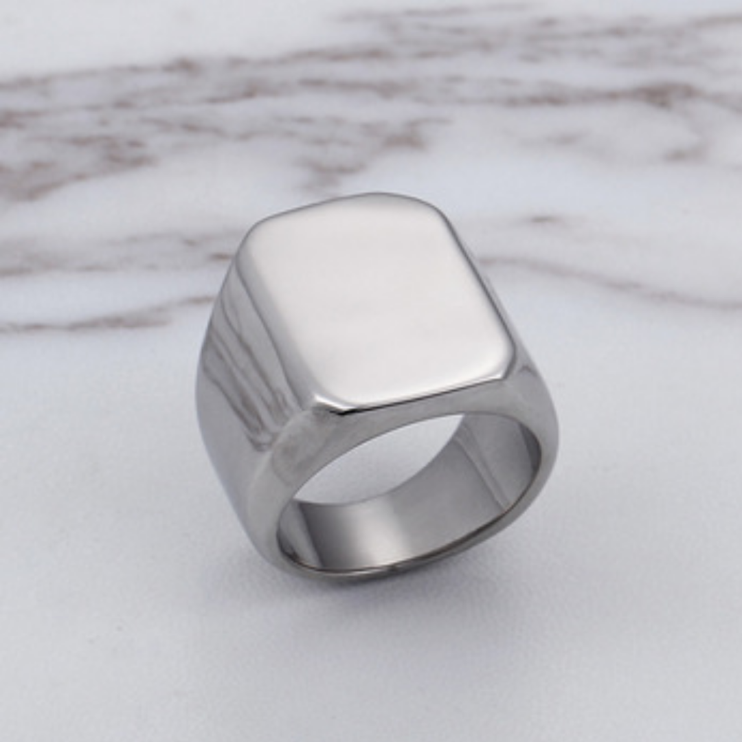 Marcus | Bold Signet Heritage Ring
