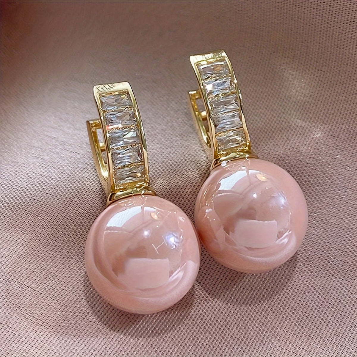 Fenna | Elegant Rose Pearl Earrings