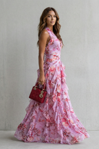 Delilah | Elegant Sleeveless Halter Maxi Dress