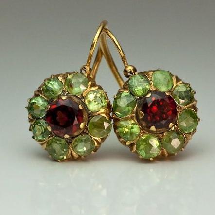 Ilse | Green and Red Crystal Earrings