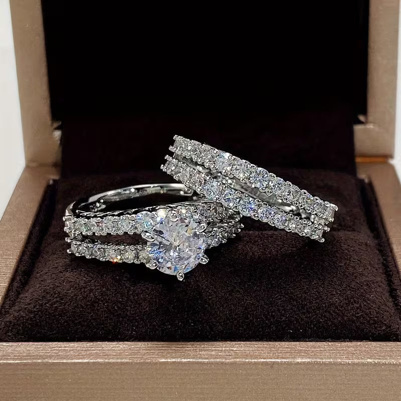 2-Piece Zirconia Wedding Ring Set