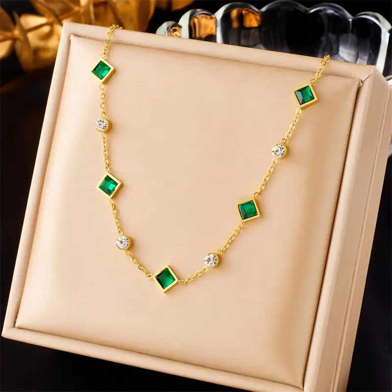 Amelisse | Gold Chain Necklace