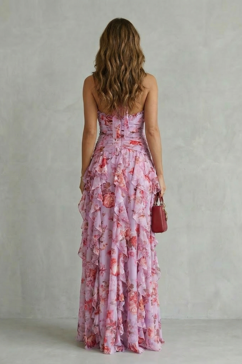 Delilah | Elegant Sleeveless Halter Maxi Dress