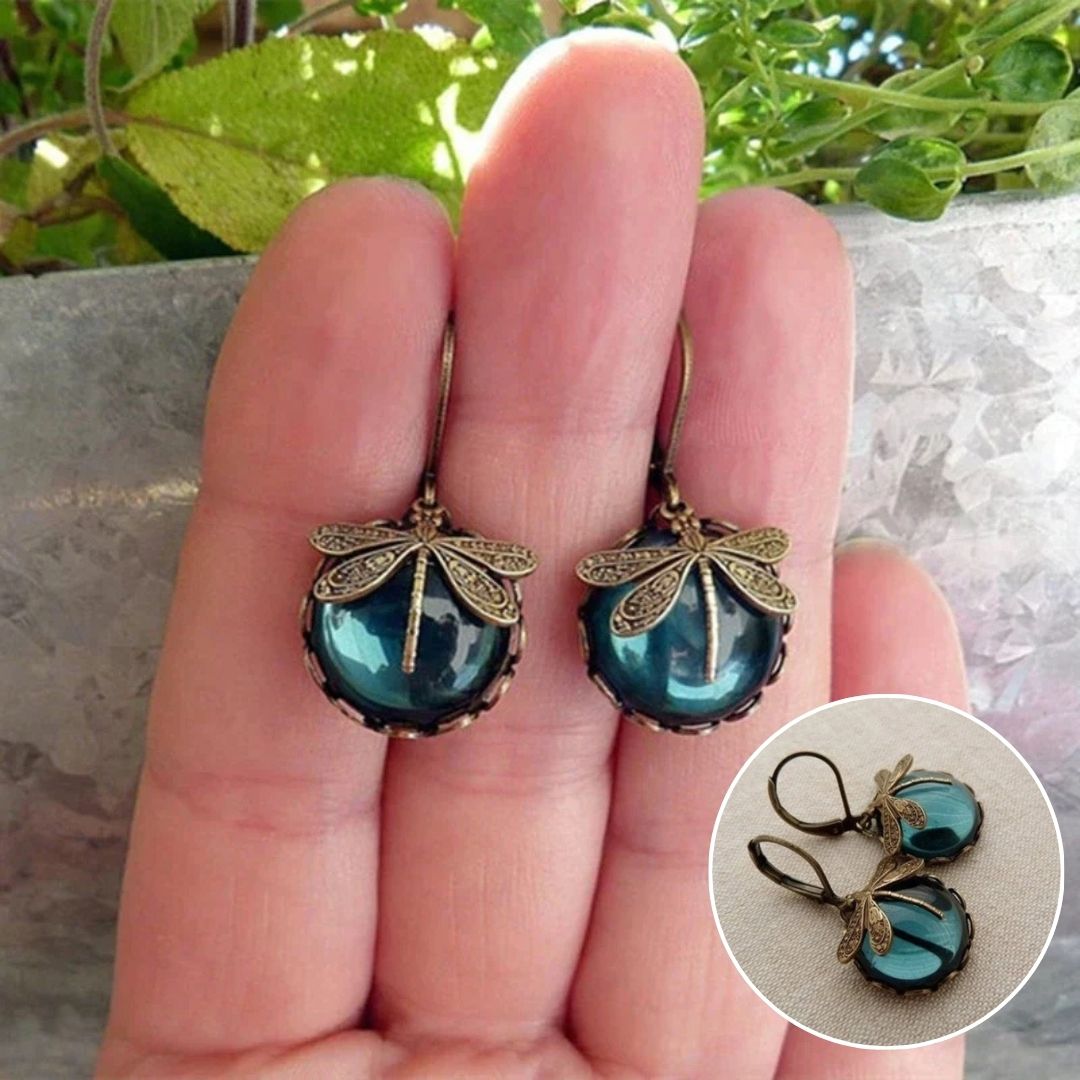 Beautiful Vintage Dragonfly Necklace with Earrings Gift