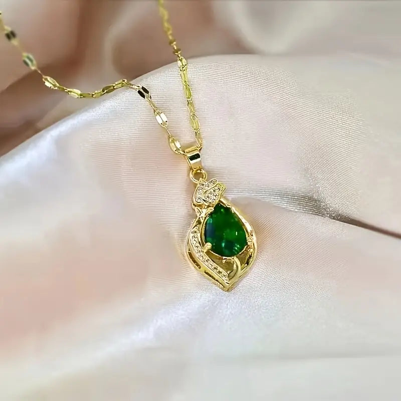 Sylvie | Emerald Teardrop Necklace