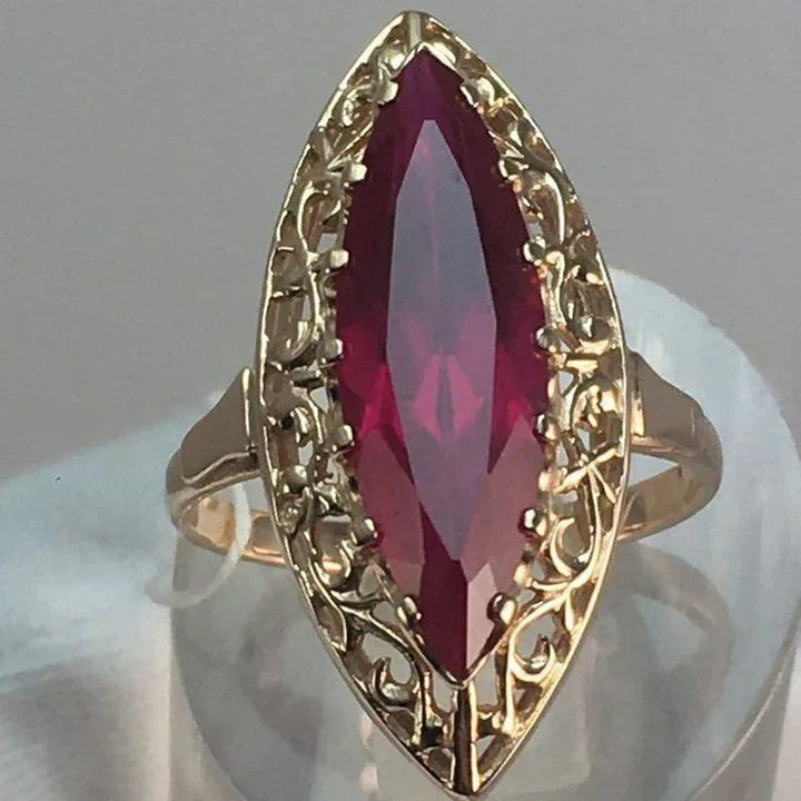 Ruby Oval Ring | Golden Glow