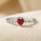 Amélie | Ruby Heart Gold Ring