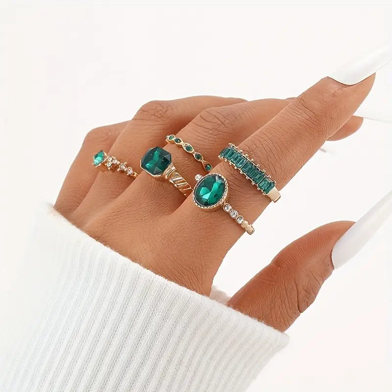 Bethany | Gold Emerald Ring Set