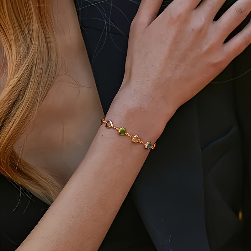 Danae | Heart-Shaped Bracelet