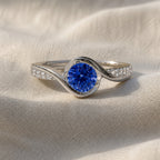 Alice | Round Accent Ring