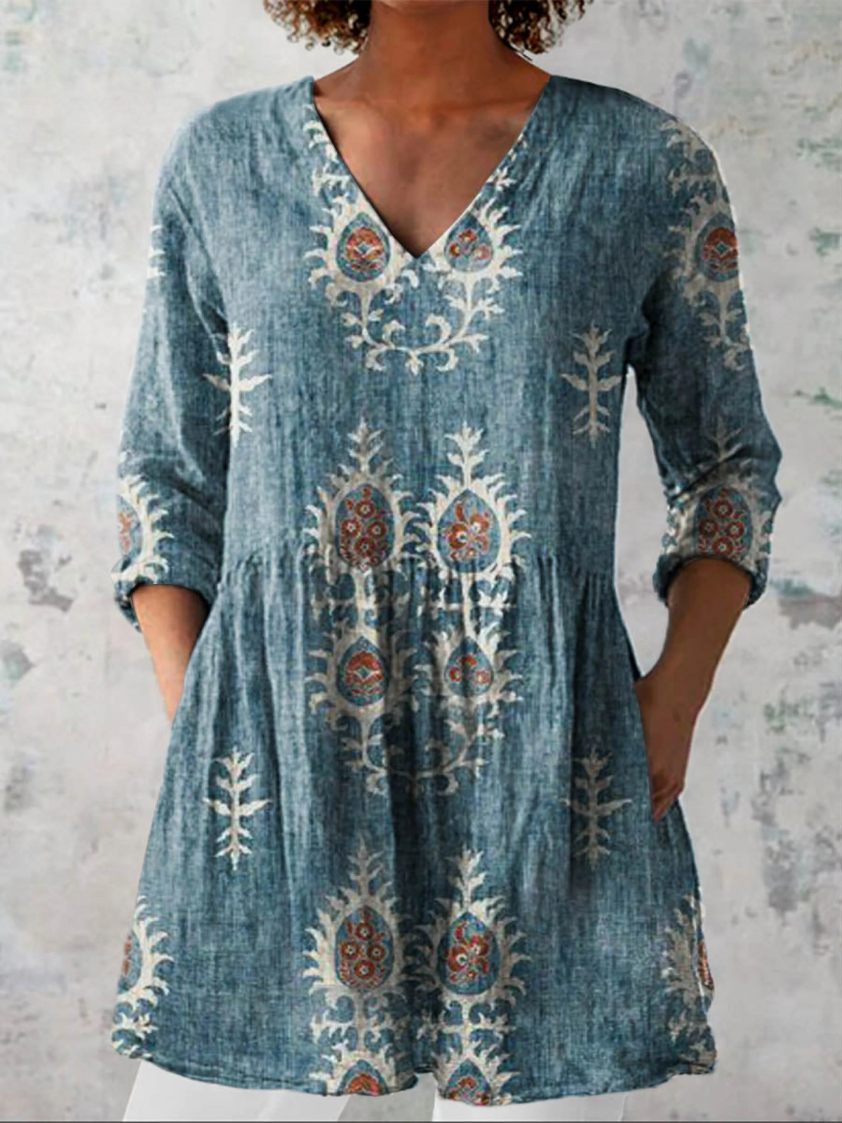 Sidney | Long Blouse with V-Neck