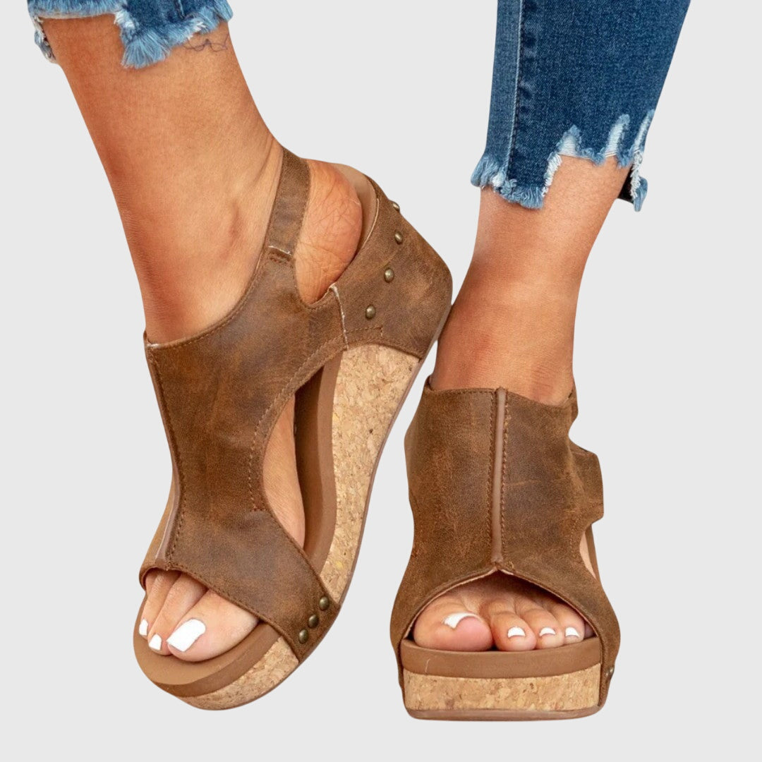 Mugain | Comfort and Style, Every Step