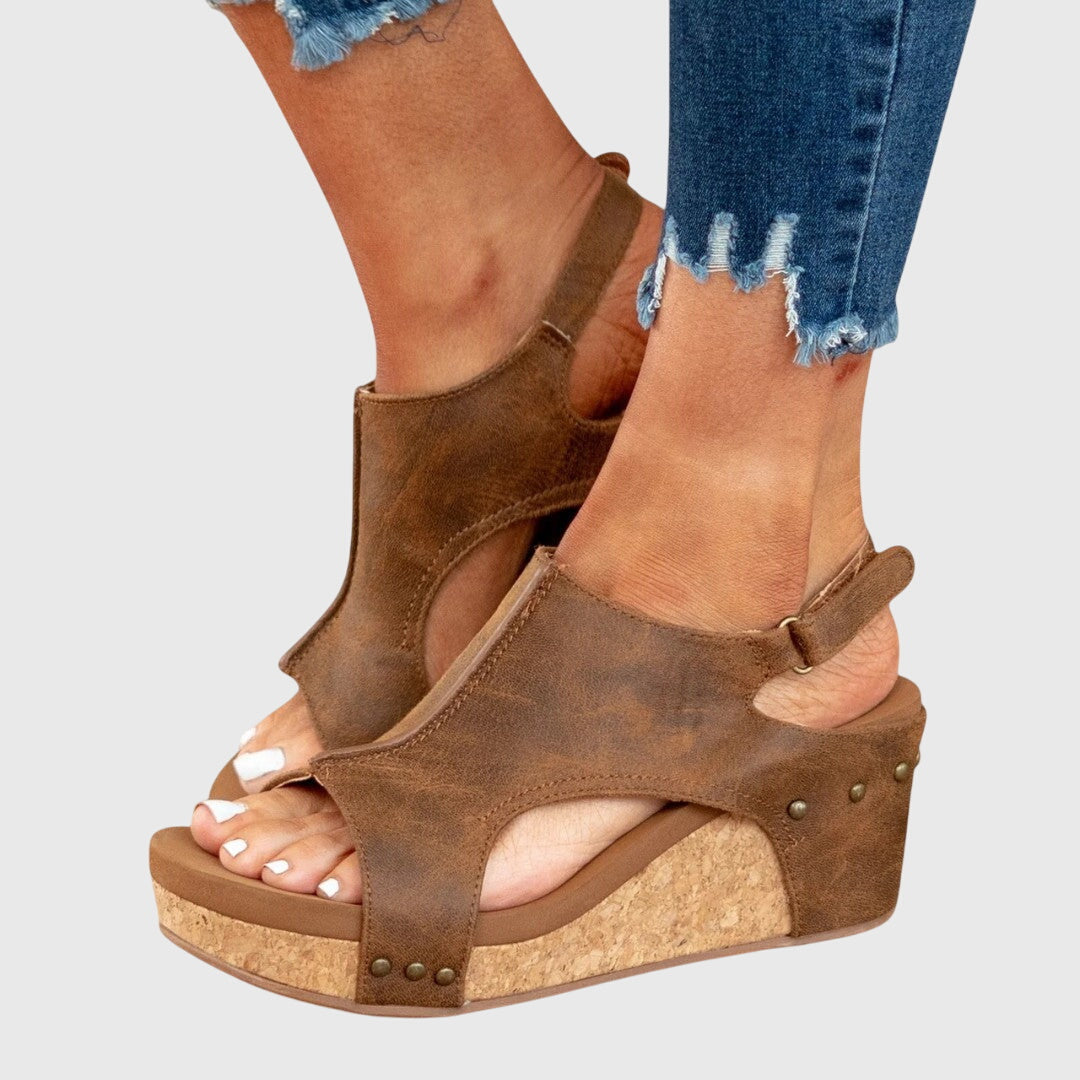 Mugain | Comfort and Style, Every Step