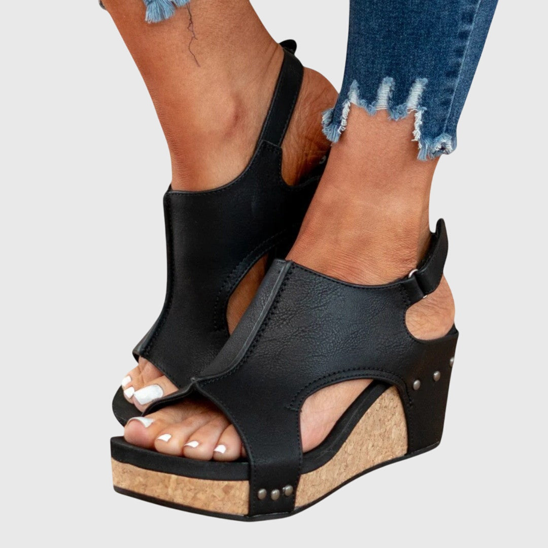 Mugain | Comfort and Style, Every Step