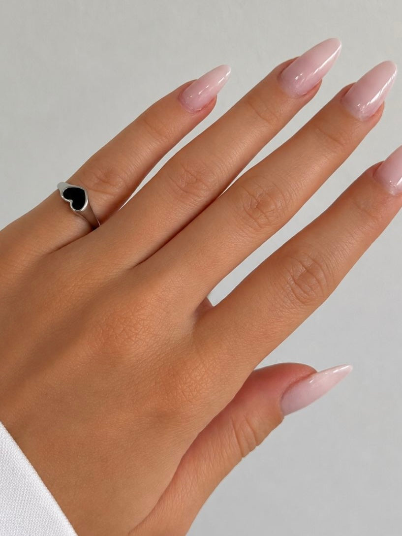 Daisy Dark Ring