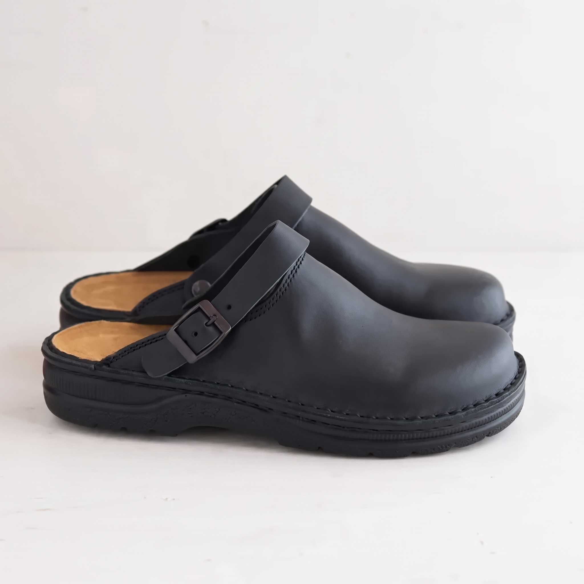 John | Easy-wear Comfort Sandals