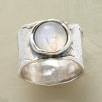 Boho Ring in Moonstone