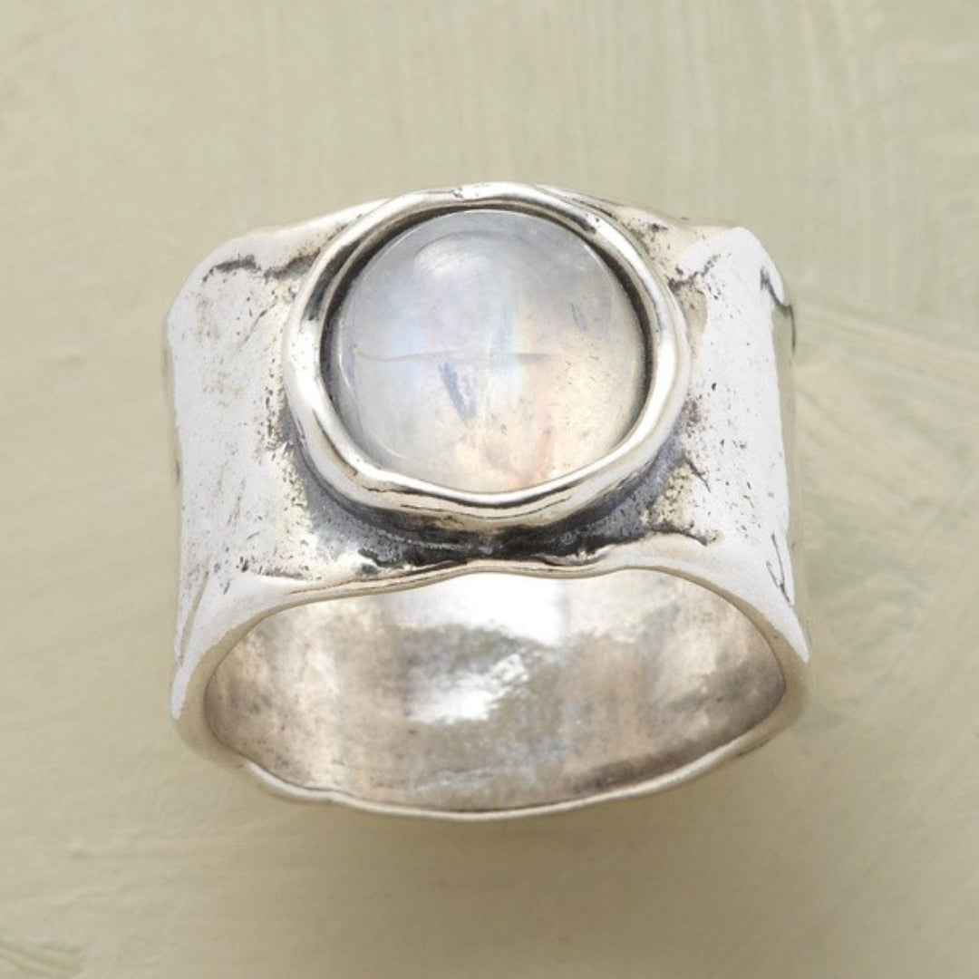 Mona | Boho Moonstone Ring