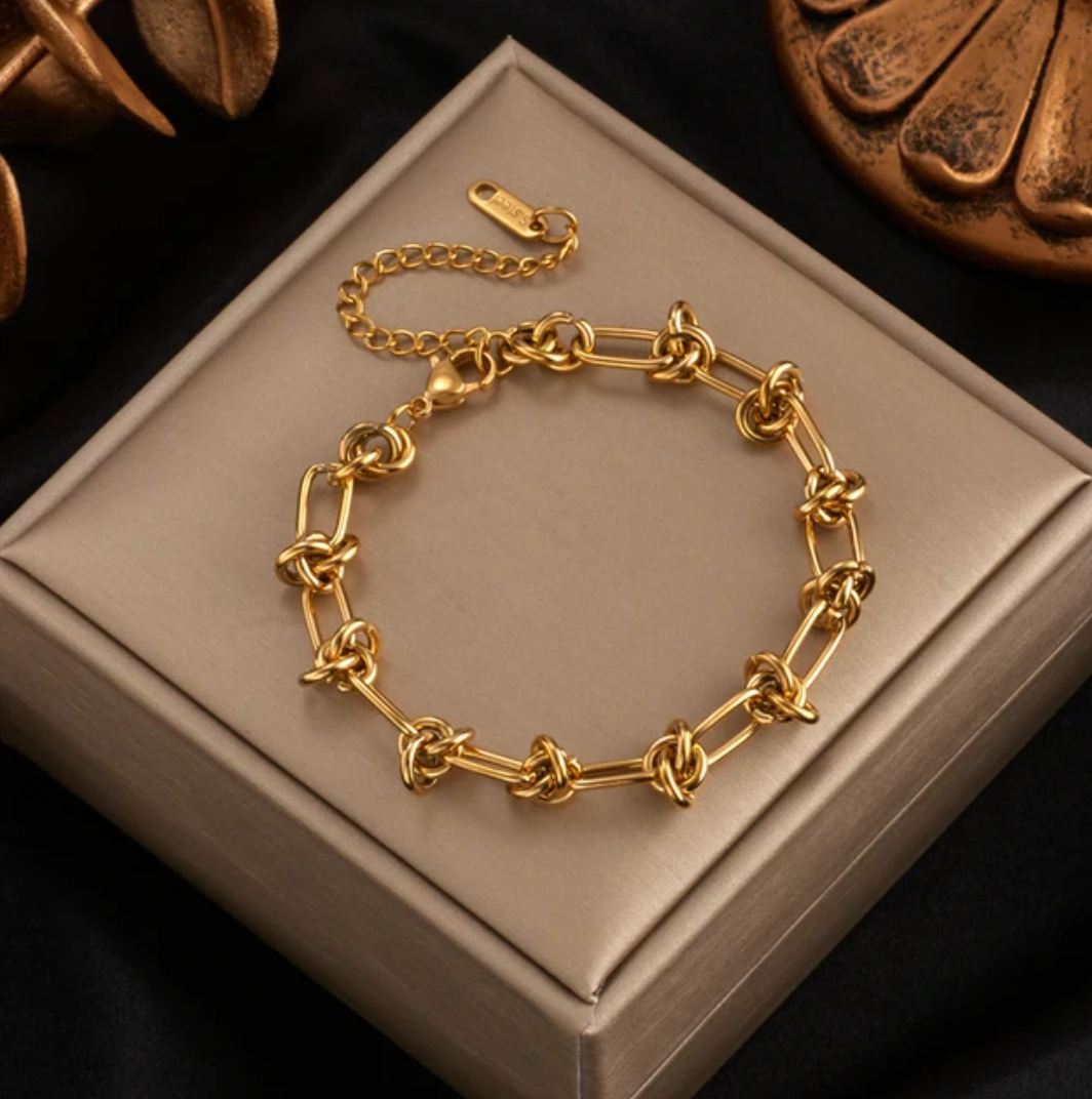 18-Carat Gold-Plated Bracelet with Modernist Chain
