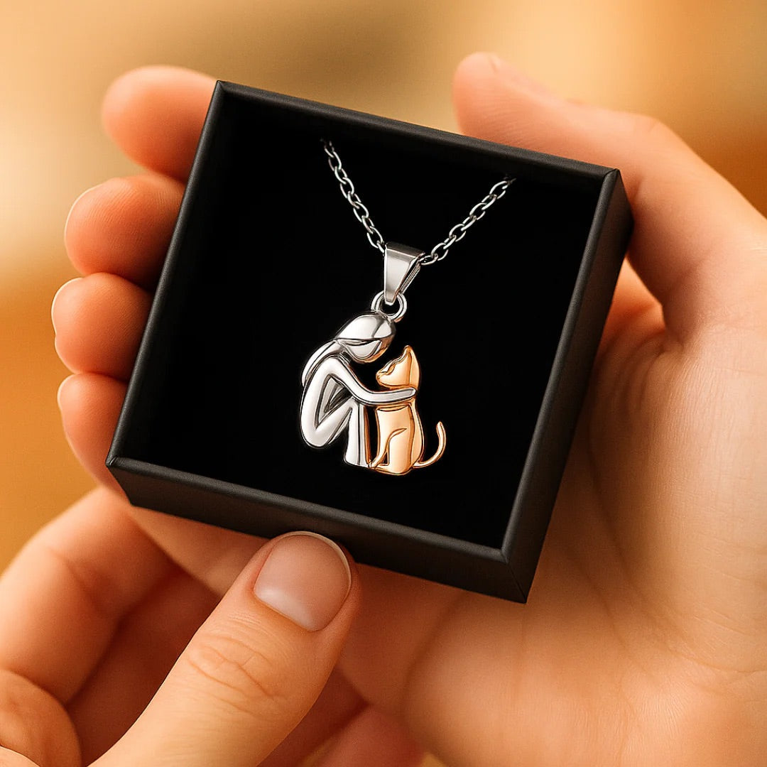 Cat Hug | Pendant Necklace