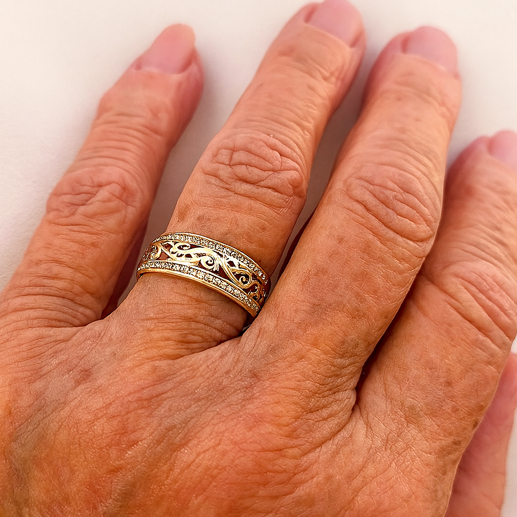 Elise | Hollow Gold Ring