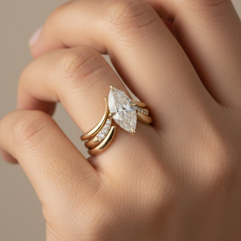 Estrid | Drop Crown Gold Ring
