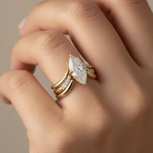 Reine | Crown Gold Ring