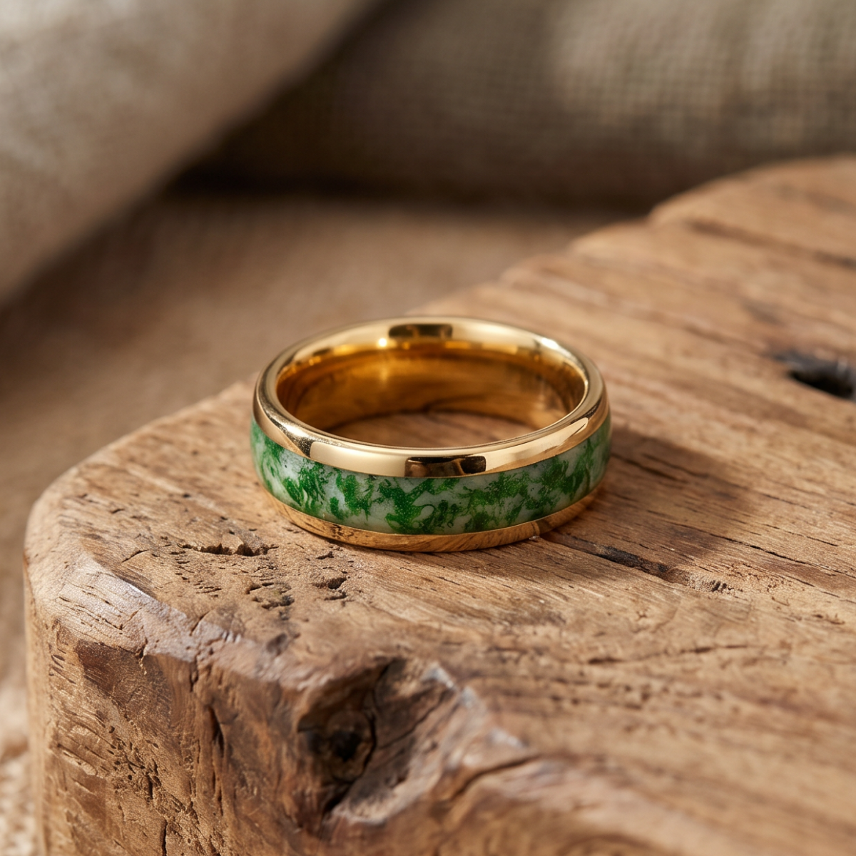 Linnea | Deep Green Gold Inlay Ring
