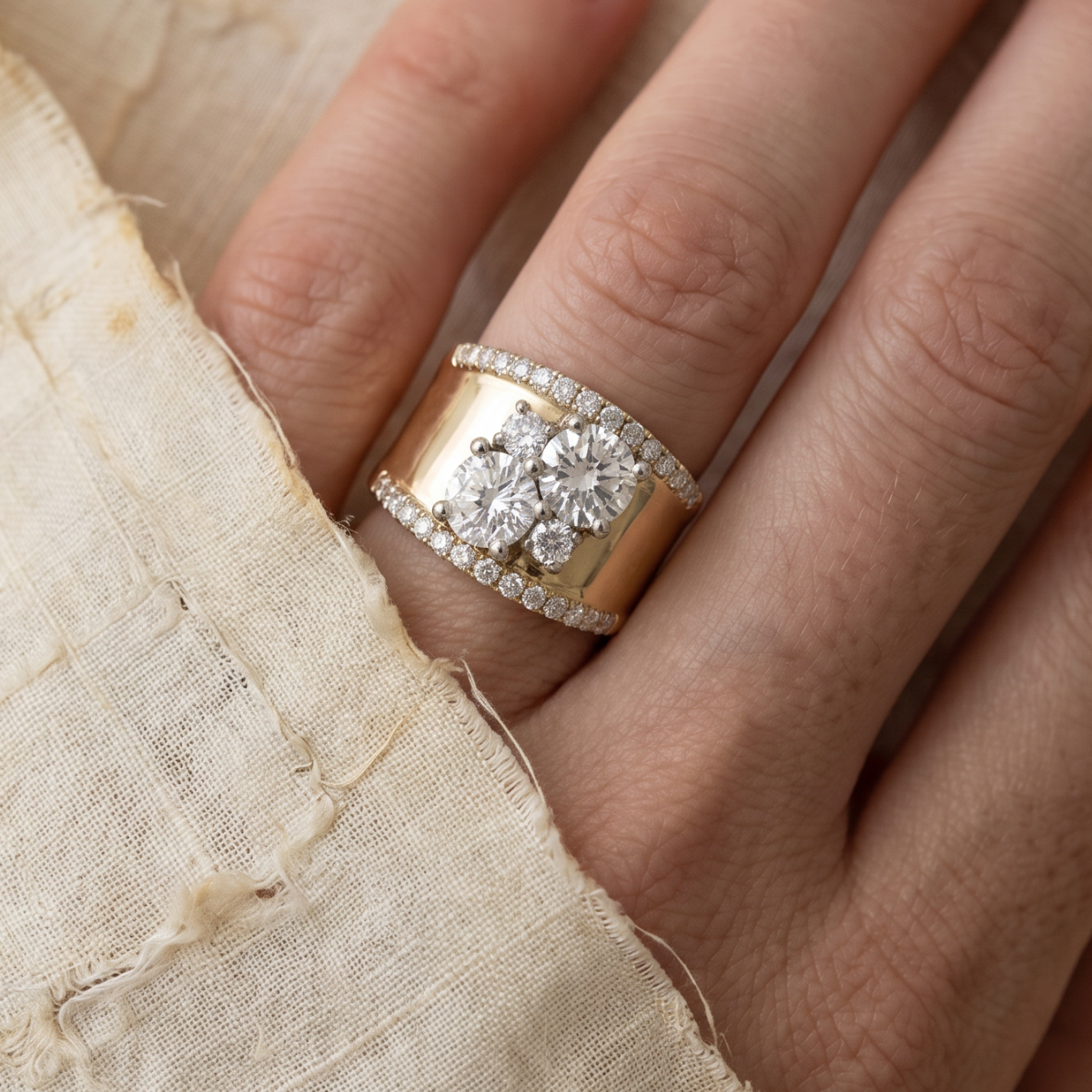 Sienna | Vintage Golden Bright Zirconia Ring