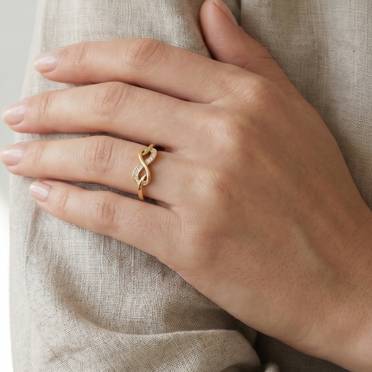 Cleo | Infinity Gold Chain Ring