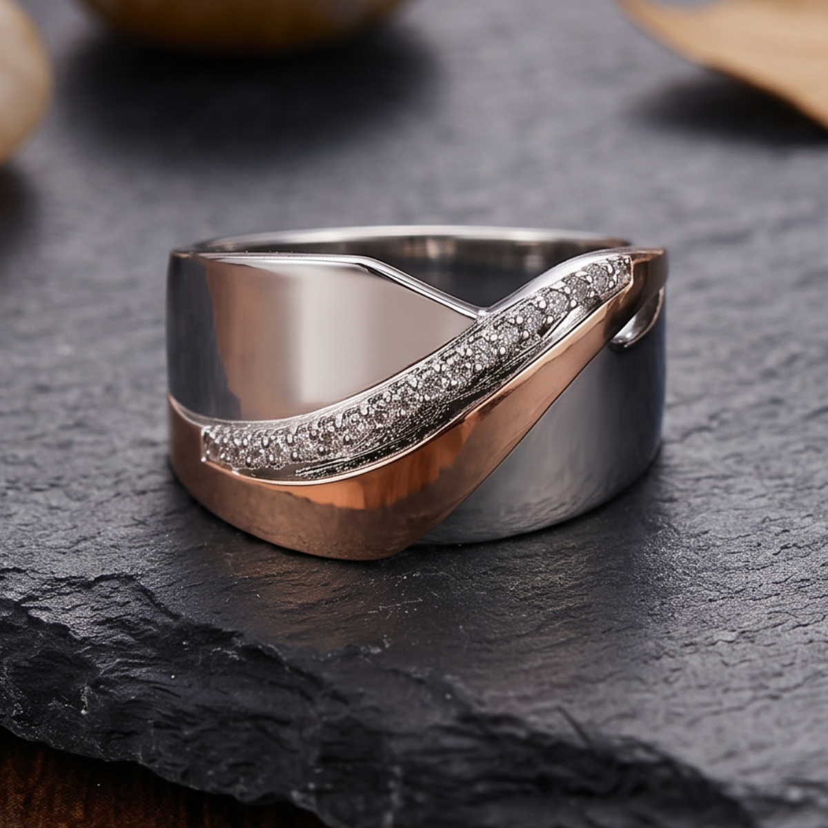 Juniper | Vintage Ring in Rose Gold and Silver