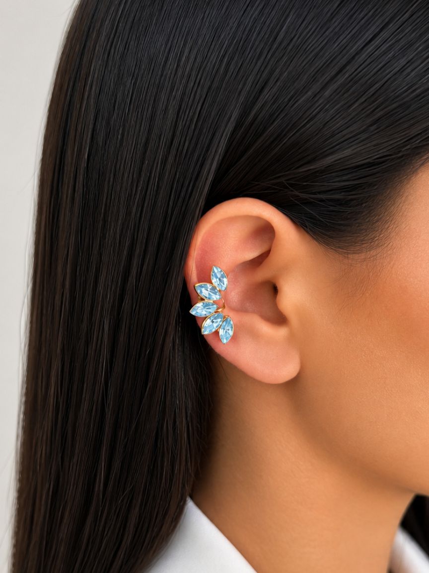 Malika Mini Sky Earcuff