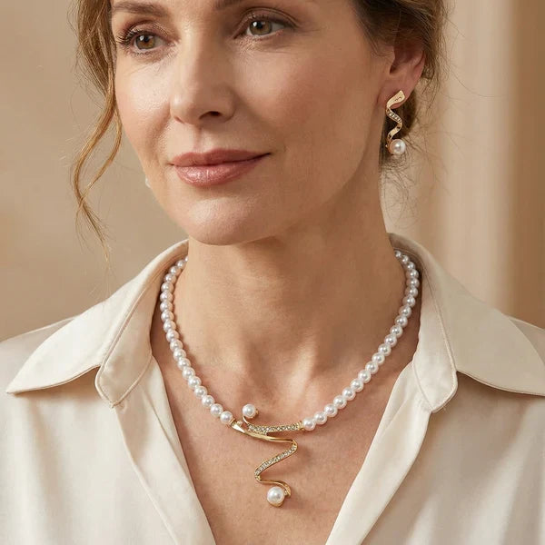 Prisca | Natural Pearl Necklace Set
