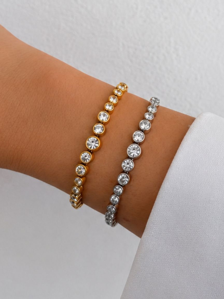 Sachi White Bracelet