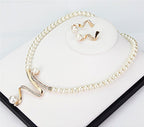 Set Necklace + Earrings with Real Pearls
