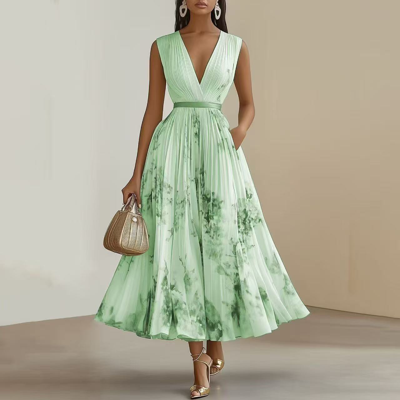 Molly | Elegant Sleeveless Long V-Neck Dress