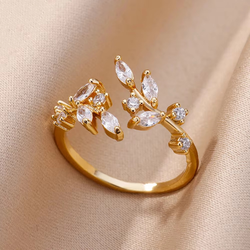 Laurel | Gold Leaf Ring