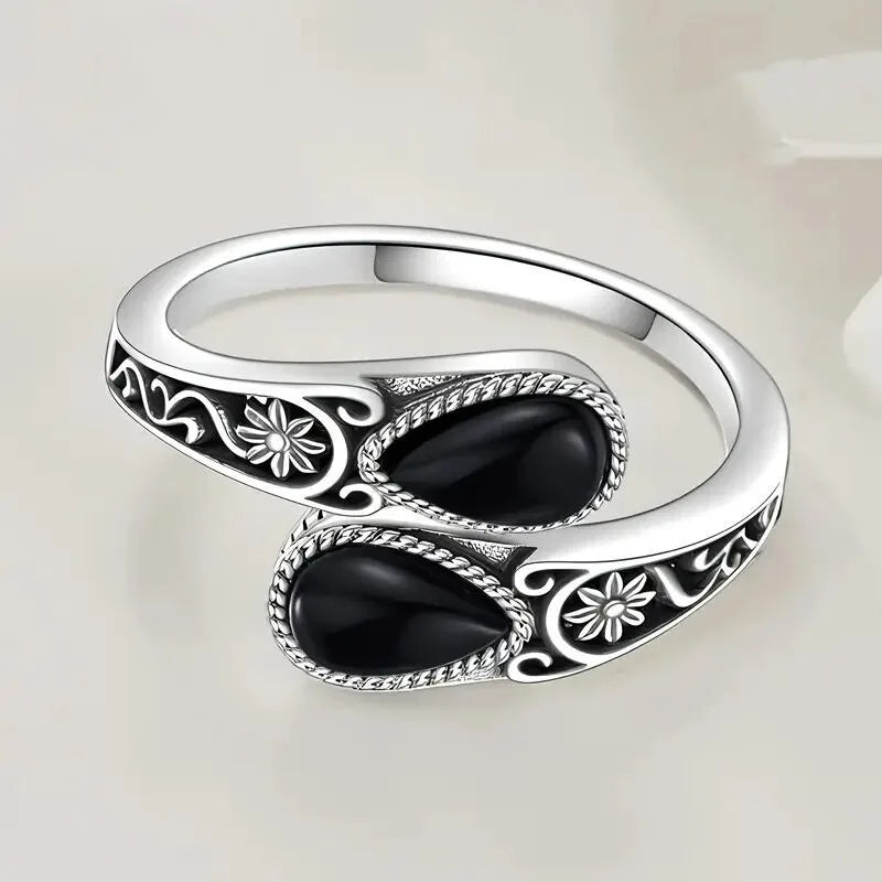 Sunniva | Moonstone-Effect Flower Ring