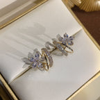 Flower Earrings with Zirconia Inlays in Gold